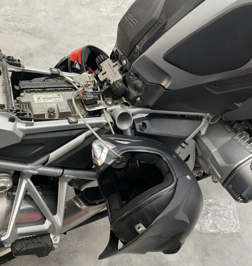 bmw gs helmet lock