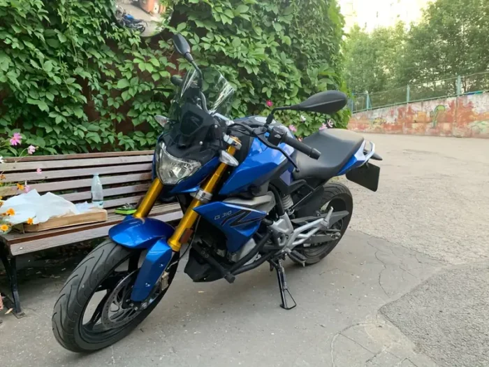 Smoked Grey Windscreen BMW G310R