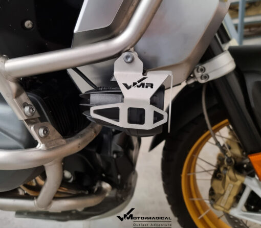 BMW Spot Light Protector Set – Black - Image 2